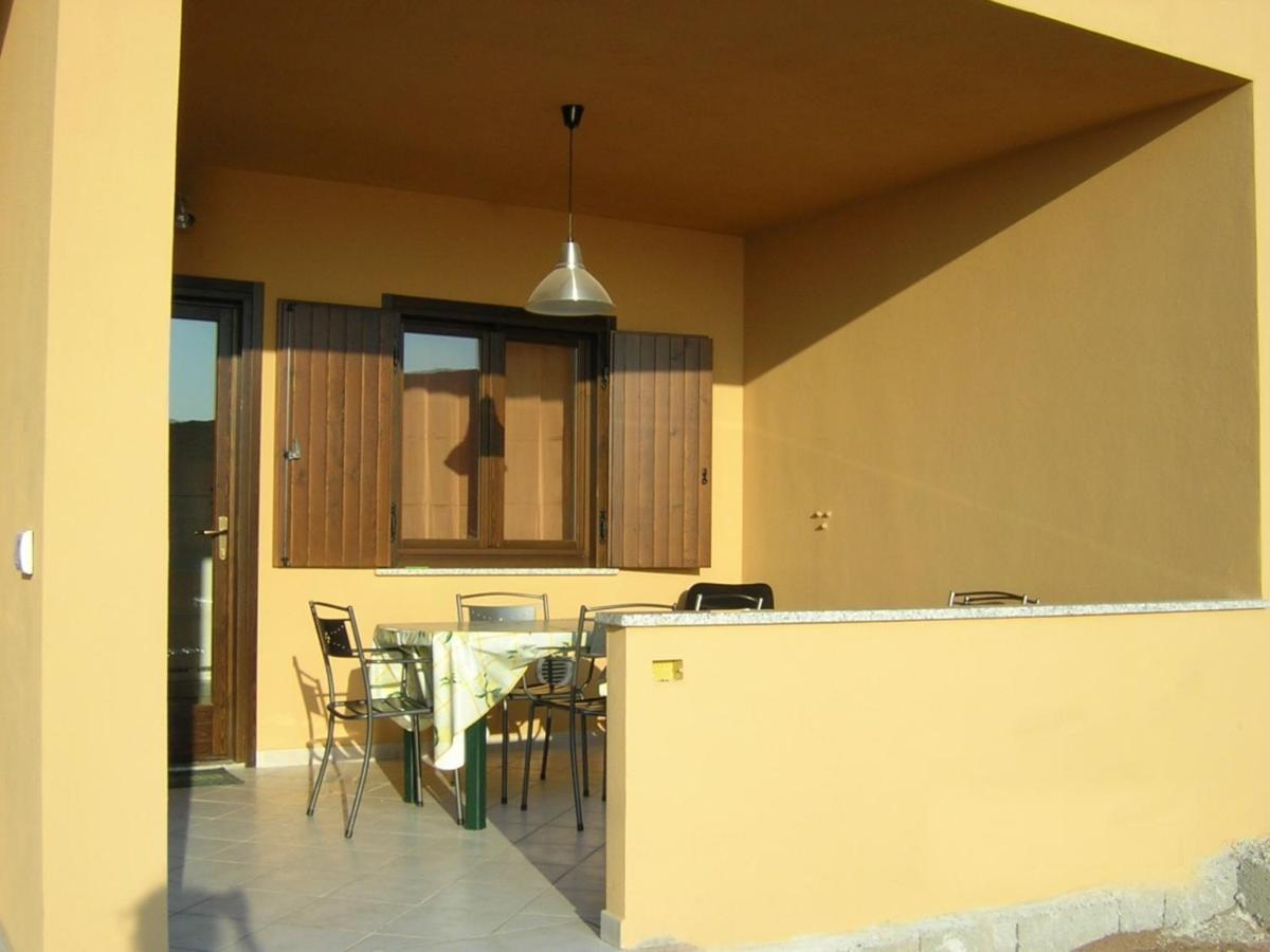 Porto Alabe Sardegna.... A Due Passi Dal Mare Apartment Tresnuraghes Luaran gambar